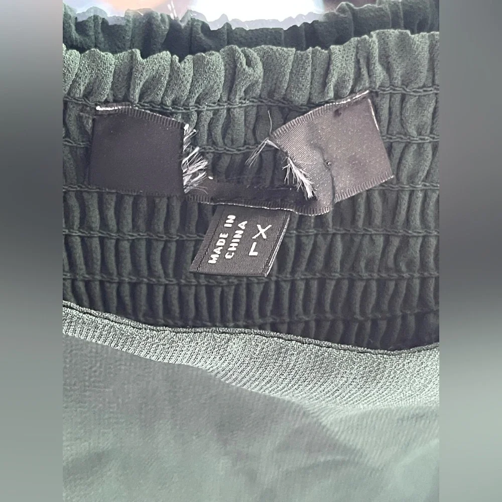 Lulu’s NWOT Summer Invite Dark Emerald Green Tie-Strap Bodice Chiffon Midi Dress - Picture 3 of 9